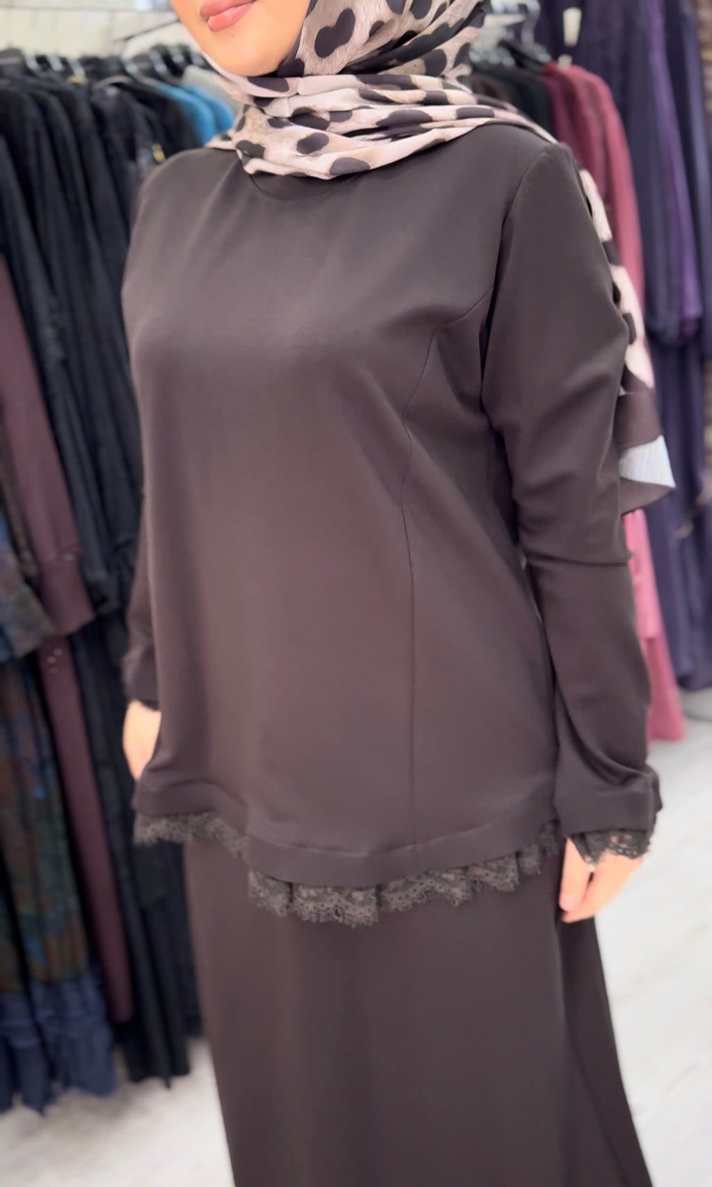 Güpür Detaylı Etek Takım