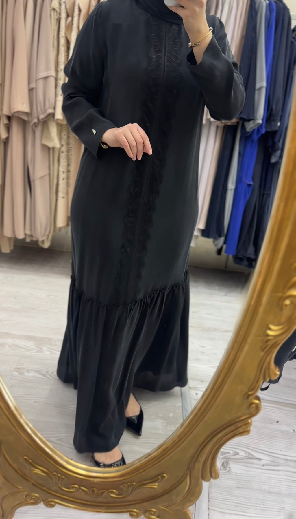 MissDalida Ön Dantel Detaylı Cupro Elbise